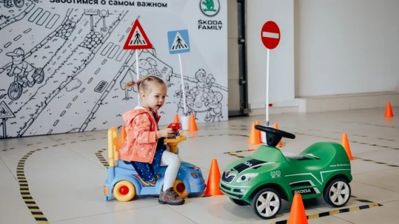 Самарских детей учили безопасному поведению на дорогах на мероприятии от ŠKODA Град-Авто